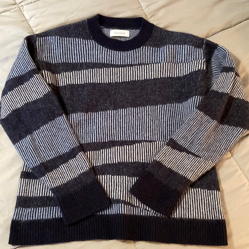 Naadam blue gray cashmere sweater size large